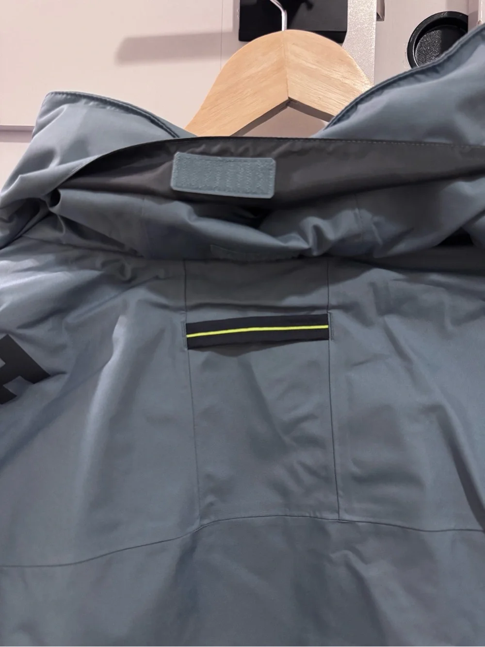 Helly Hansen Crew Hooded Jacket 2.0 - Washed Navy color NWT (Orig price 185$)